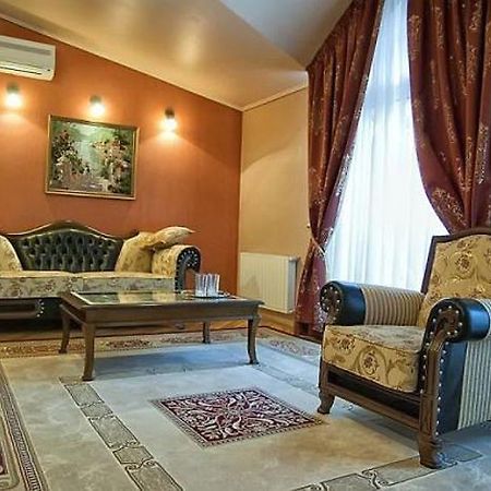 موتيل روفنو Okolytsya المظهر الخارجي الصورة